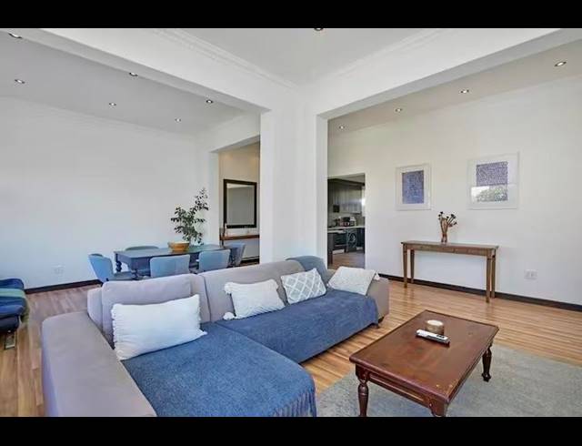 3 BEDROOM APARTMENT FOR SALE IN GREEN POINT